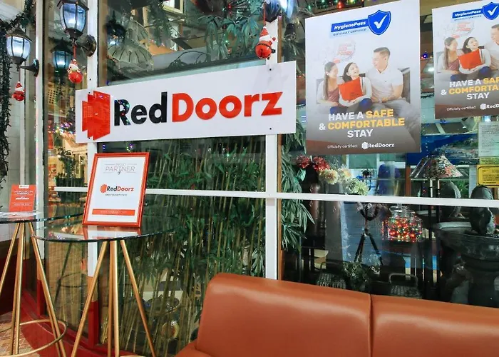 Hotel Reddoorz At The Providence Tower 2*