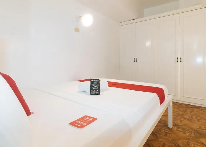 Reddoorz At The Providence Tower 2* Manille