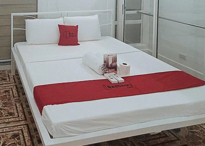 Reddoorz At The Providence Tower 2*