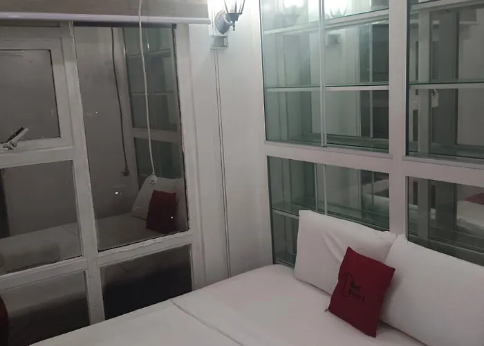 Reddoorz At The Providence Tower 2* Manila